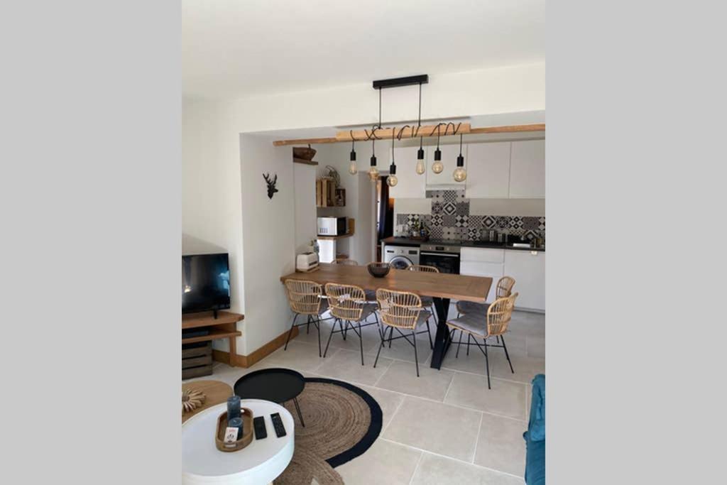 Bel Appartement 8 Personnes A Saint Chaffrey Exterior foto