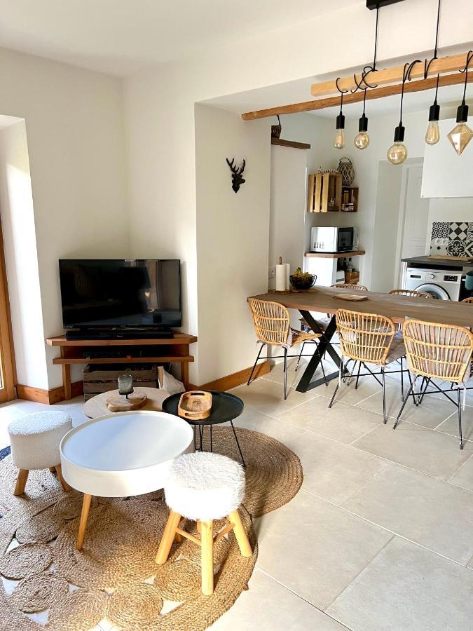 Bel Appartement 8 Personnes A Saint Chaffrey Exterior foto